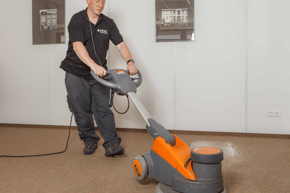 Teppich- und Polsterreinigung